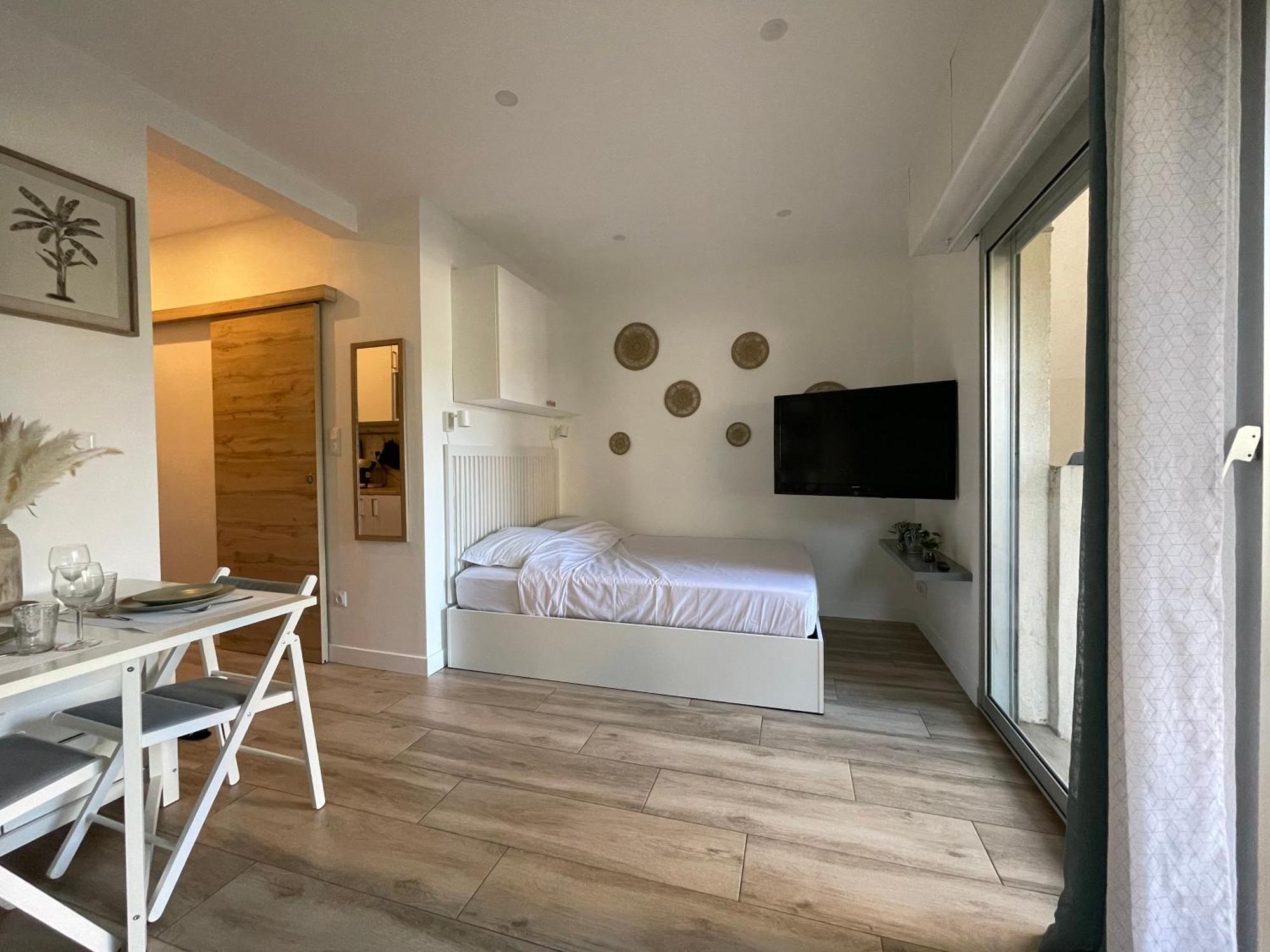 Superbe Studio Avec Terrasse Proximite Plage Saint-Mandrier-sur-Mer Eksteriør billede