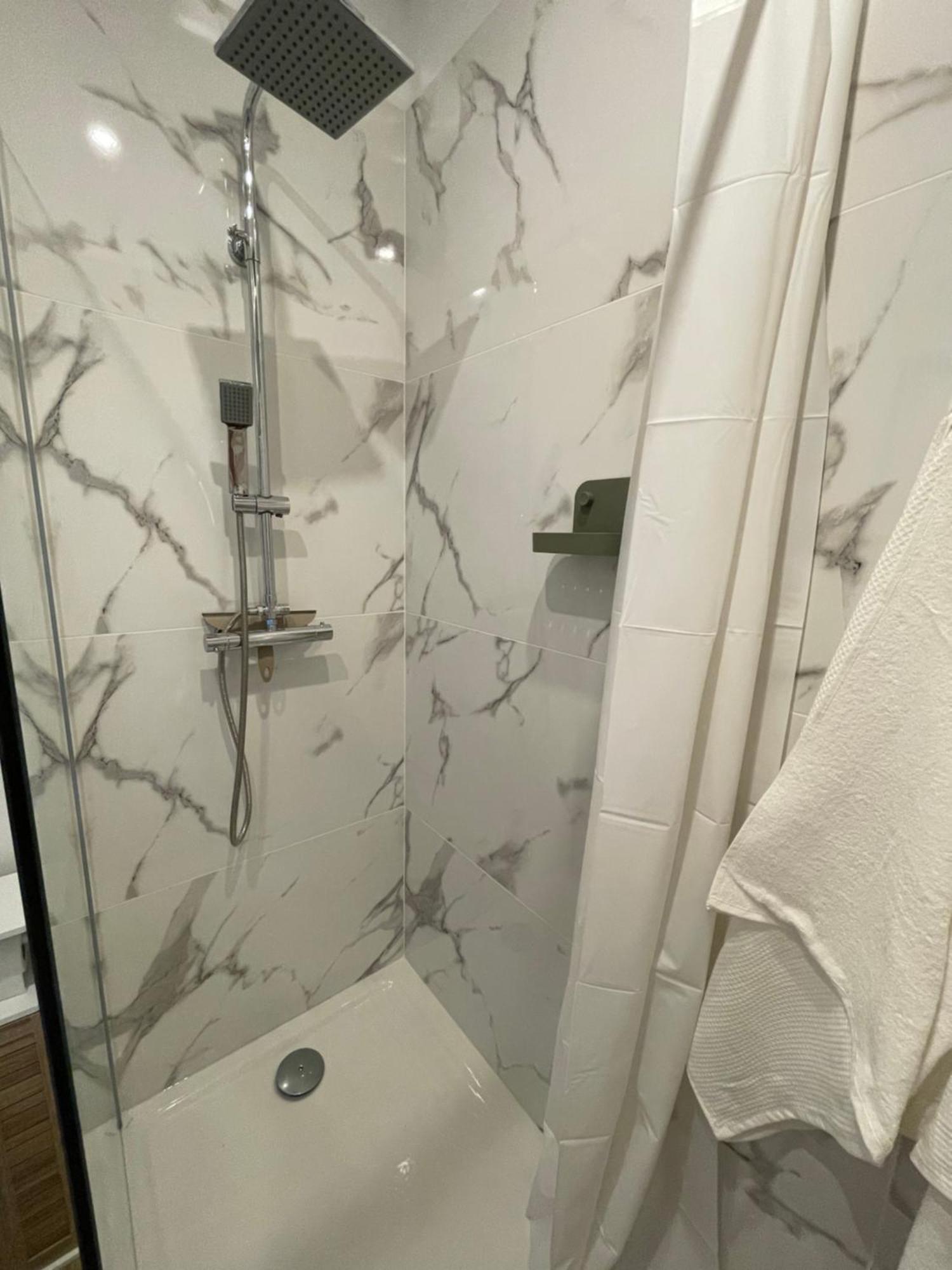 Superbe Studio Avec Terrasse Proximite Plage Saint-Mandrier-sur-Mer Eksteriør billede