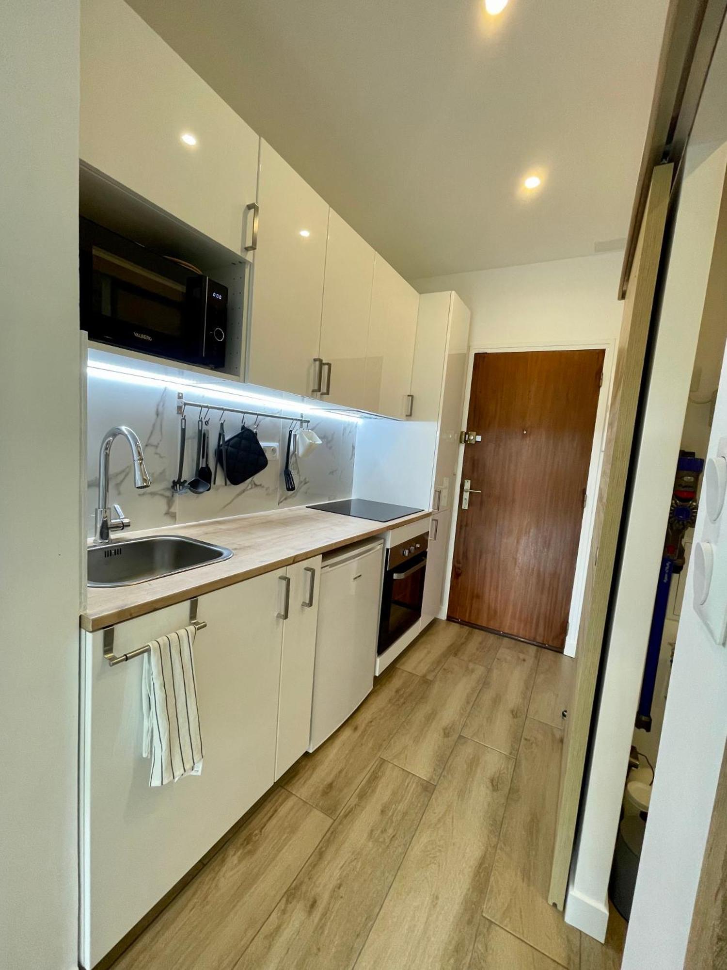 Superbe Studio Avec Terrasse Proximite Plage Saint-Mandrier-sur-Mer Eksteriør billede