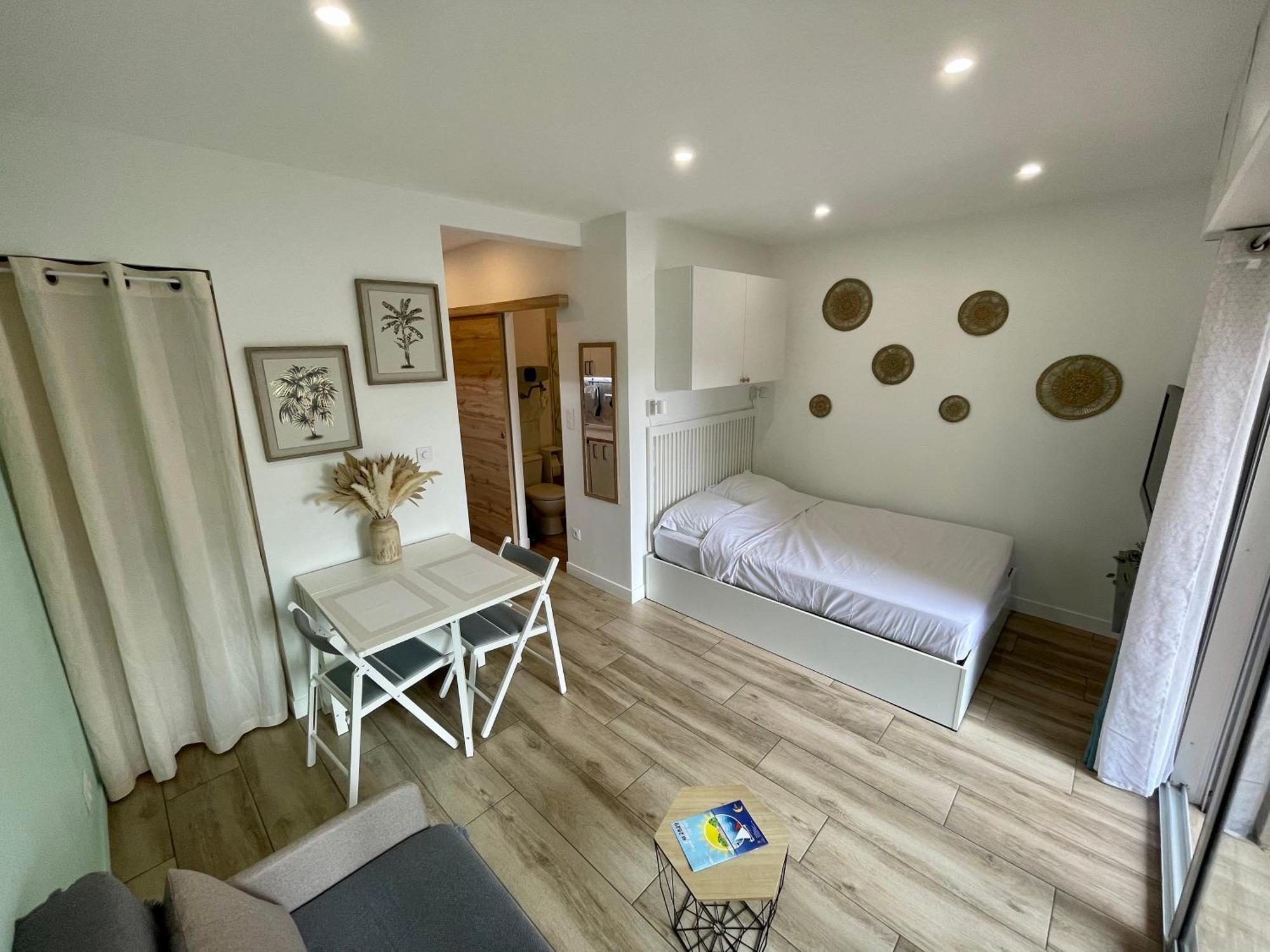 Superbe Studio Avec Terrasse Proximite Plage Saint-Mandrier-sur-Mer Eksteriør billede