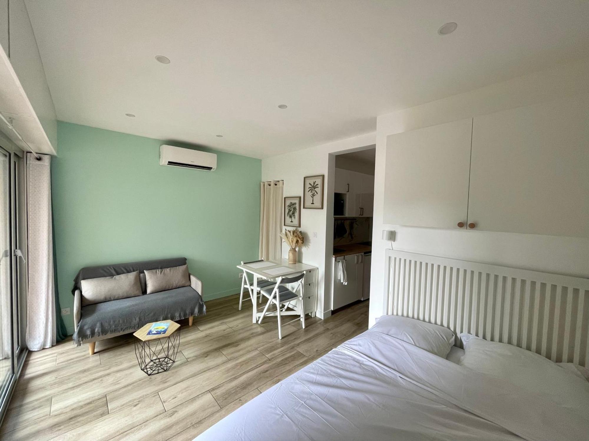 Superbe Studio Avec Terrasse Proximite Plage Saint-Mandrier-sur-Mer Eksteriør billede